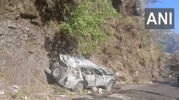 Uttarakhand: 5 killed, 1 injured after car falls into deep ditch in Dehradun